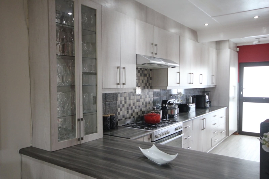 4 Bedroom Property for Sale in Amalinda Eastern Cape